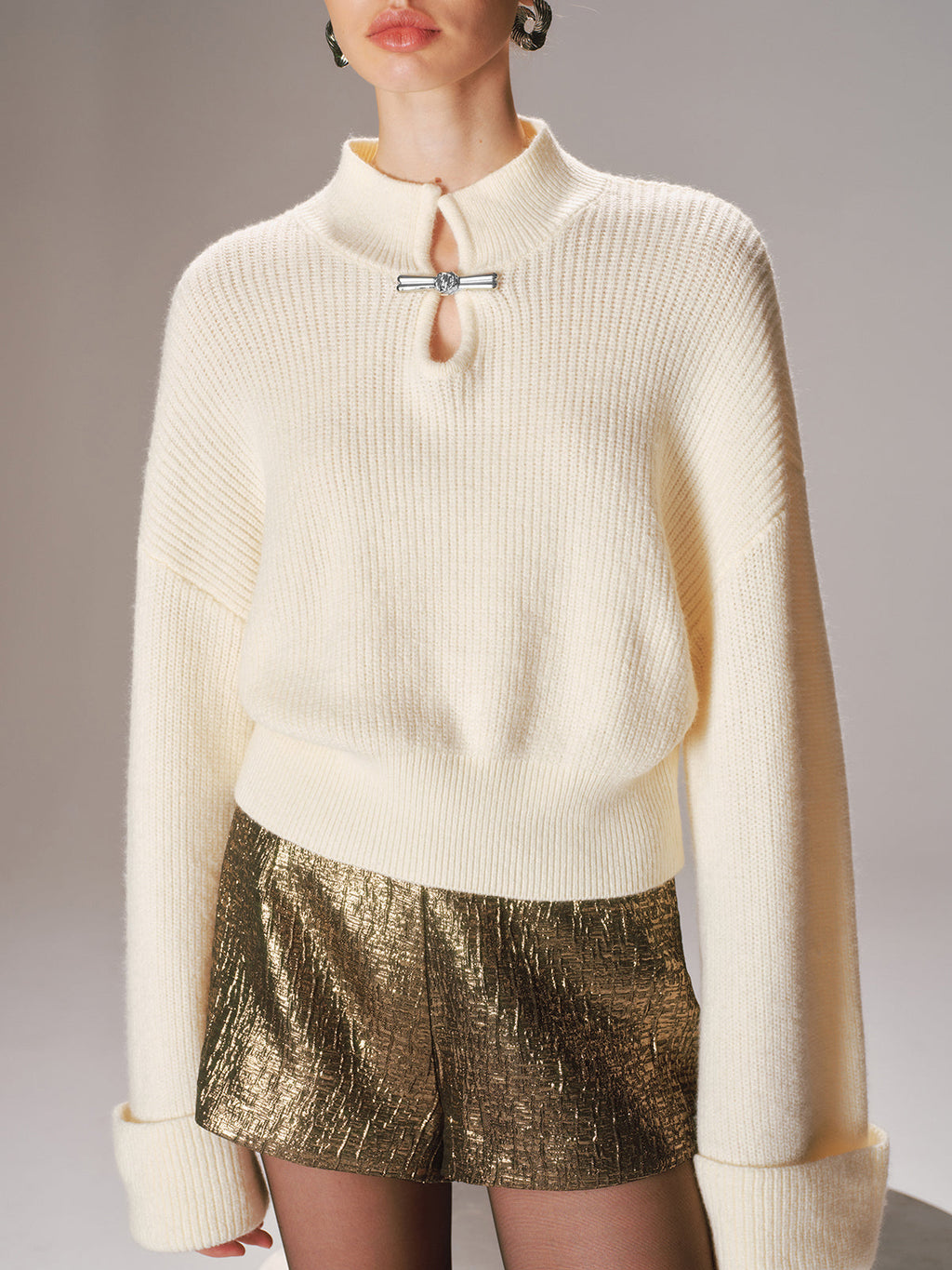 Metal Knot Detail Cuffed Sleeve Sweater