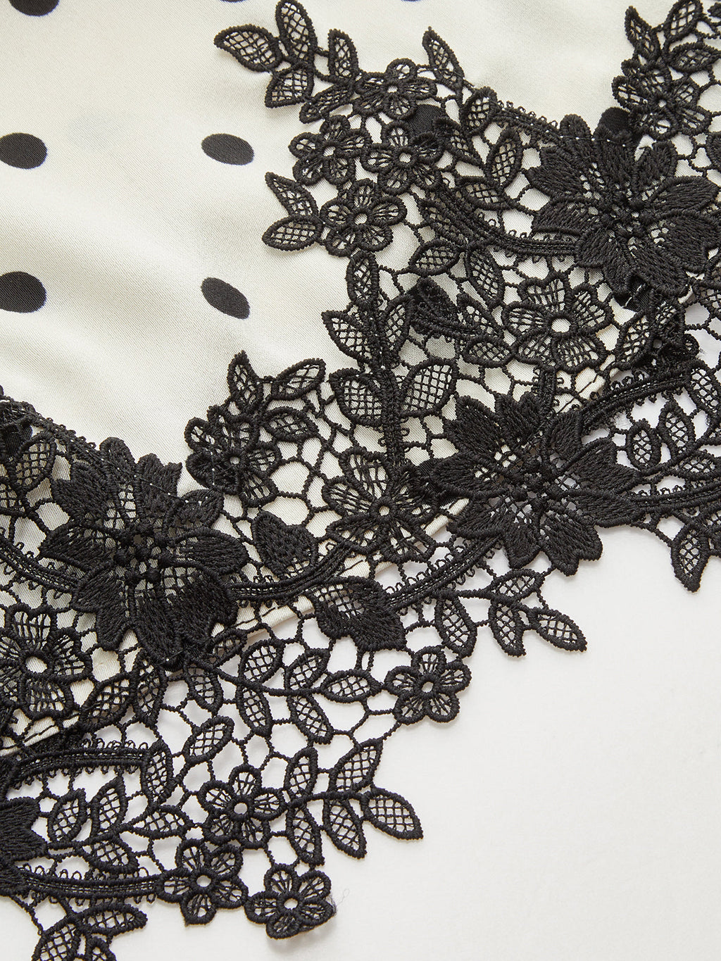 Polka Dot Ruched Lace Hem Sleeveless Blouse